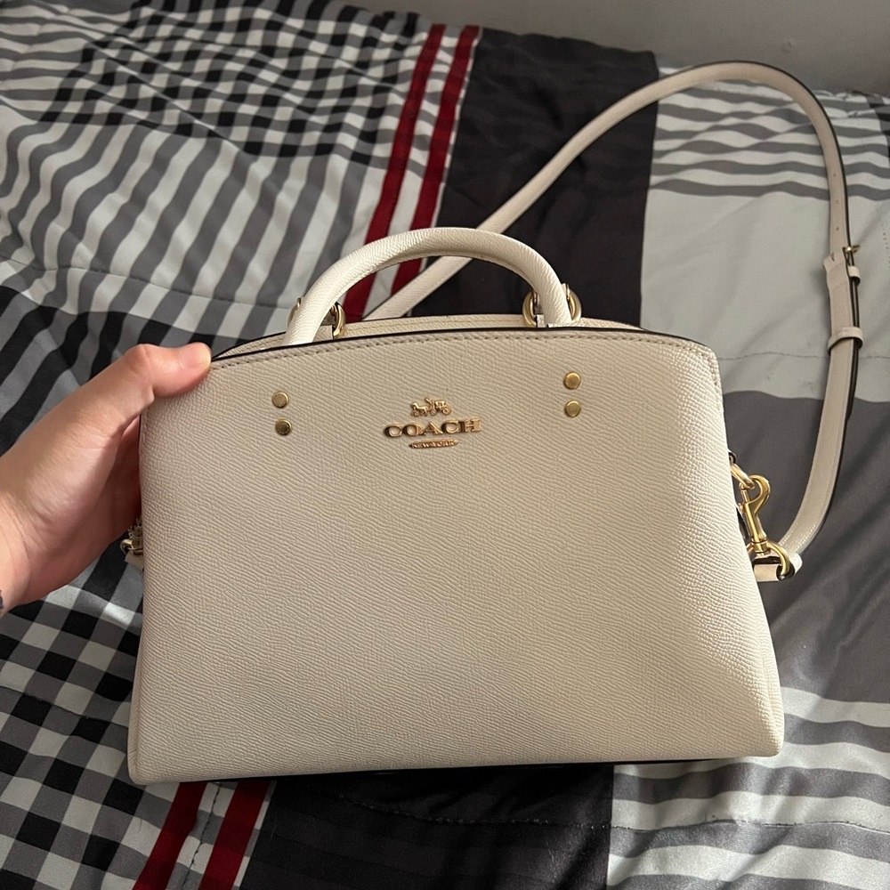 Coach Mini Lillie Carryall -White